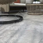 Piastrella in gres porcellanato effetto pietra