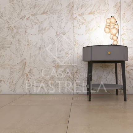 Pavimenti e rivestimenti in gres porcellanato, fiori dorati su fondo bianco