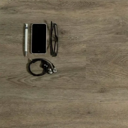 Pavimento SPC effetto legno Swing Floor con finitura elegante e sottopavimento fonoassorbente - bonn