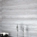 Piastrella in gres porcellanato effetto pietra