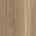 Piastrella in gres porcellanato effetto legno