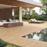 Piastrella in gres porcellanato effetto legno